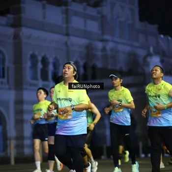 Runner Photo 5563877