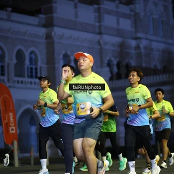 Runner Photo 5563890