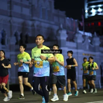 Runner Photo 5563905