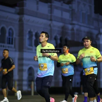 Runner Photo 5563987