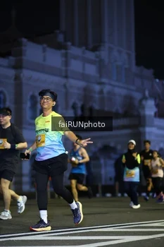 Runner Photo 5564015