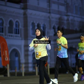 Runner Photo 5564065