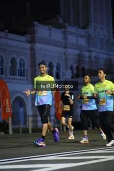 Runner Photo 5564076