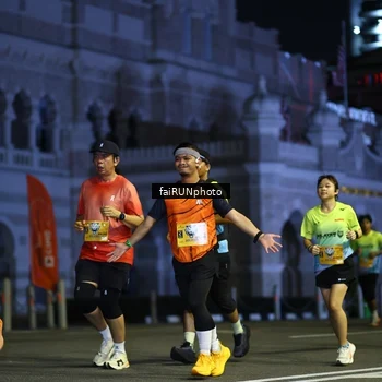 Runner Photo 5564098