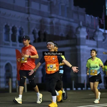 Runner Photo 5564108