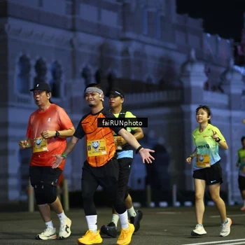 Runner Photo 5564114