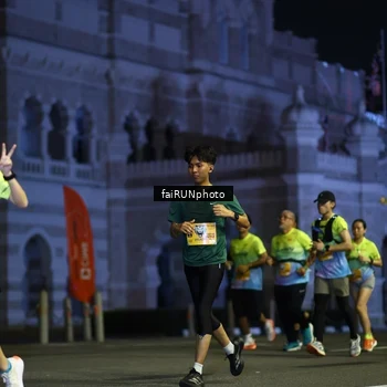 Runner Photo 5564134