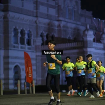 Runner Photo 5564140