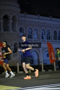 Runner Photo 5564158