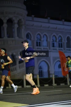 Runner Photo 5564164