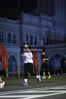 Runner Photo 5564175