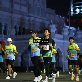 Runner Photo 5564224