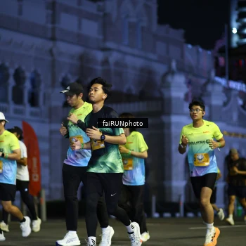 Runner Photo 5564227