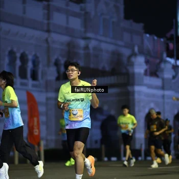Runner Photo 5564236