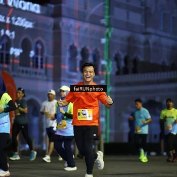 Runner Photo 5564290