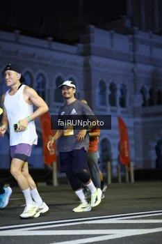 Runner Photo 5564371