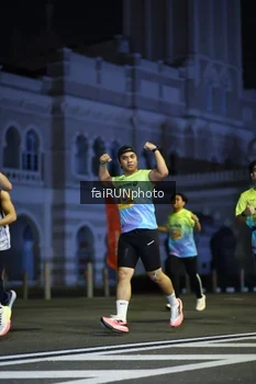 Runner Photo 5564394