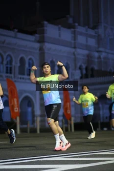 Runner Photo 5564400