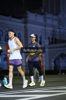 Runner Photo 5564402