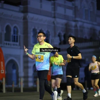 Runner Photo 5564490