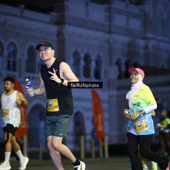 Runner Photo 5564518