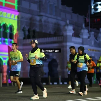 Runner Photo 5564698