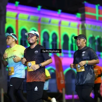 Runner Photo 5564699