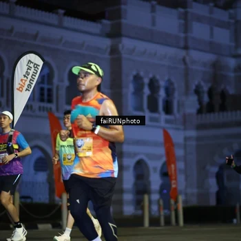 Runner Photo 5564850