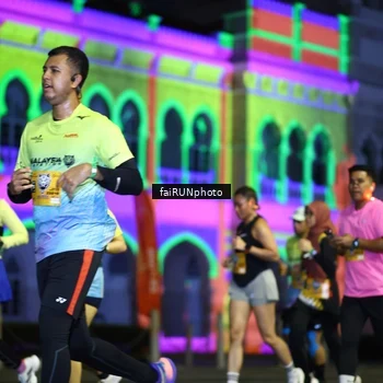 Runner Photo 5565069