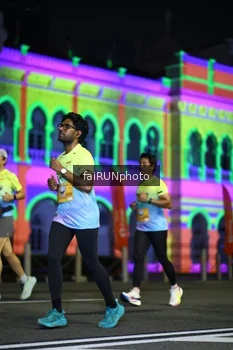 Runner Photo 5565135