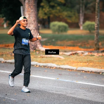 Runner Photo 5565214