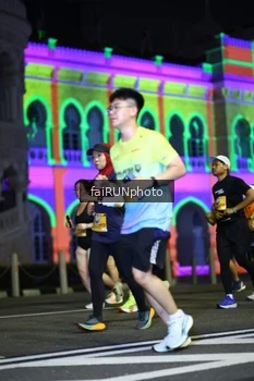 Runner Photo 5565563