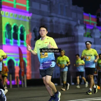 Runner Photo 5565672