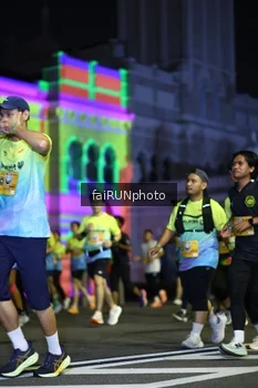 Runner Photo 5566003