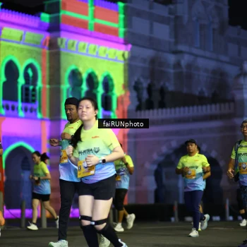 Runner Photo 5566019