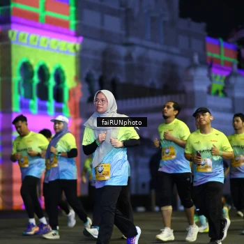 Runner Photo 5566056