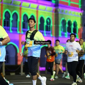 Runner Photo 5566108