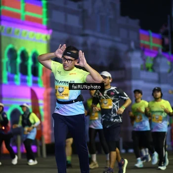 Runner Photo 5566212
