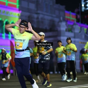 Runner Photo 5566214