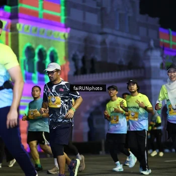 Runner Photo 5566222