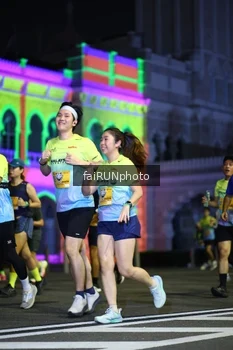 Runner Photo 5566355