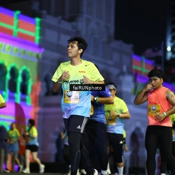 Runner Photo 5566553