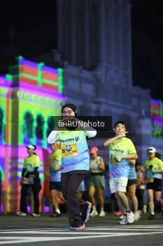 Runner Photo 5566600