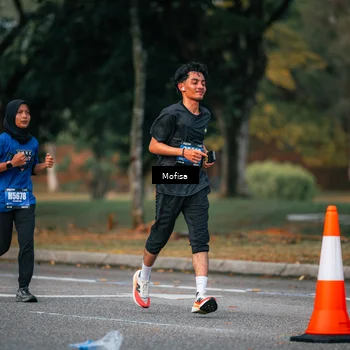 Runner Photo 5566627