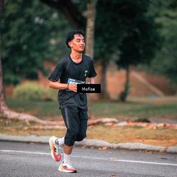 Runner Photo 5566658