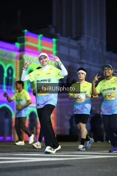 Runner Photo 5566742