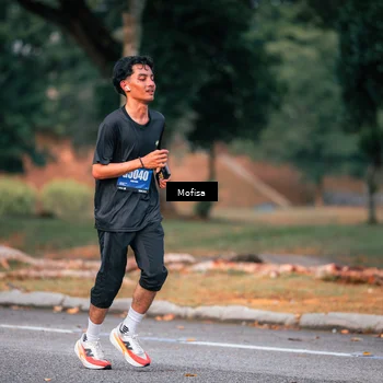 Runner Photo 5566762