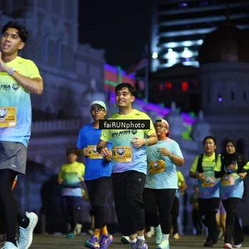 Runner Photo 5567071
