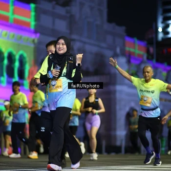 Runner Photo 5567143