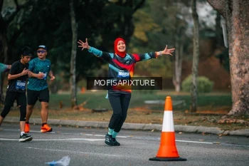 Runner Photo 5567202